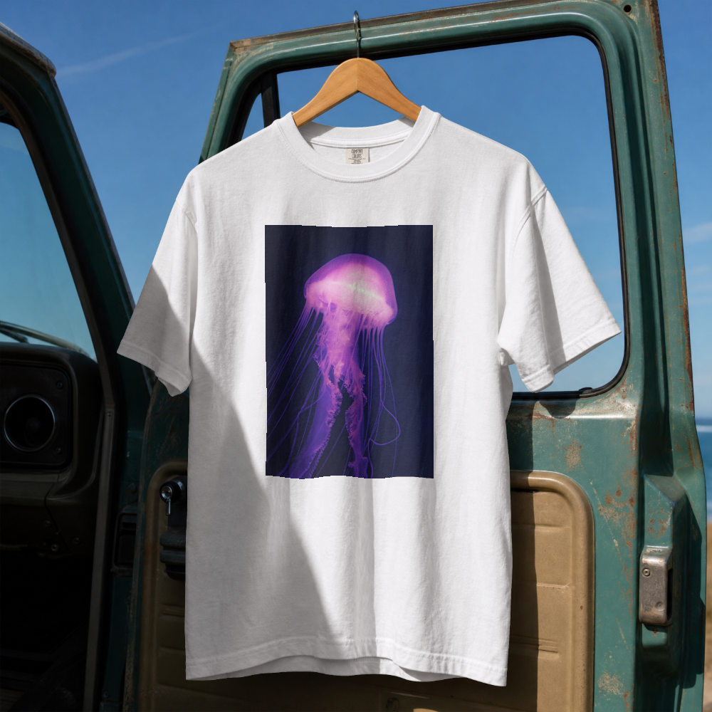 Medusa - Unisex Oversized Standard Tee